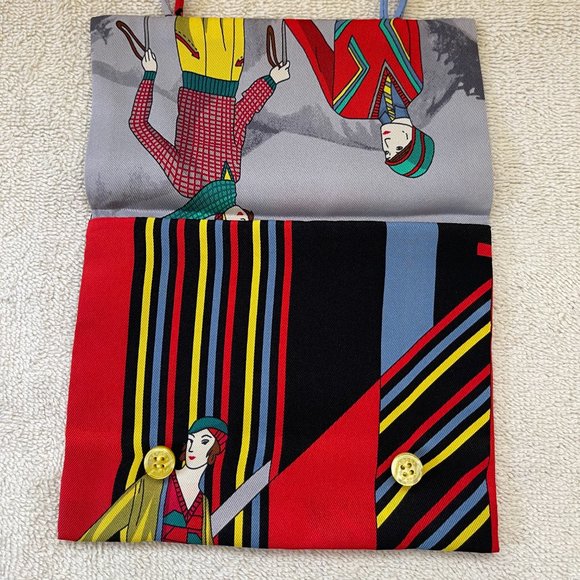 Hermes Silk small pouch Aux Sports d'Hiver - Picture 10 of 10